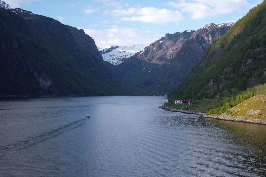 Ulvik: Hardangerfjord Ultimate RIB Tour - A good balance of thrill and quiet