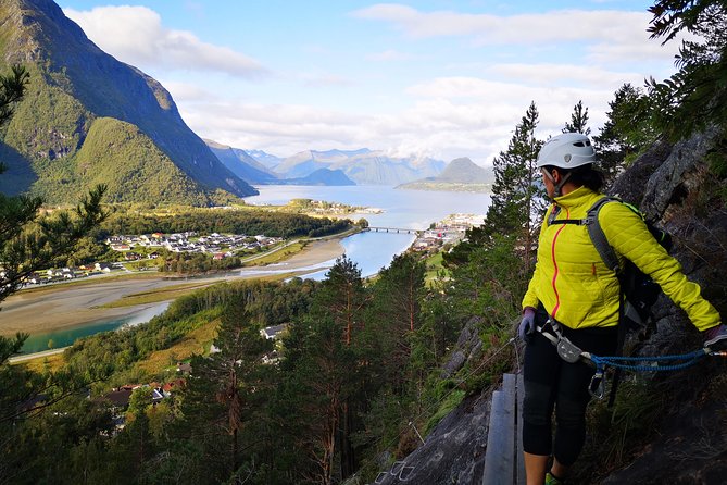 Via Ferrata Åndalsnes Intro Wall - The guide makes the biggest difference