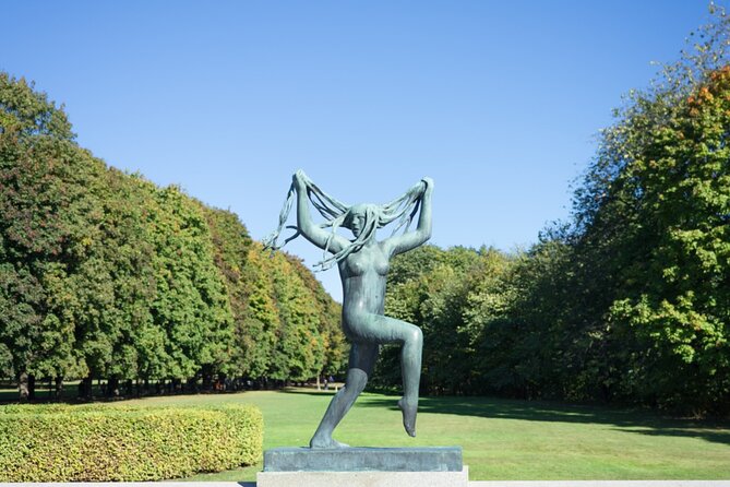 Vigeland Alien Threat in Oslo Exploration Game and Tour - Quick takeaways for your Oslo visit