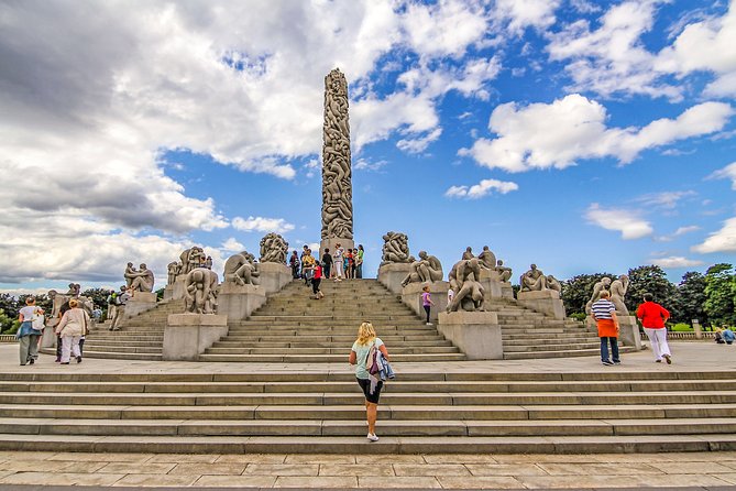Visit the Instaworthy Spots of Oslo's Vigeland Park with a Local - Why Vigeland Park is worth your camera time