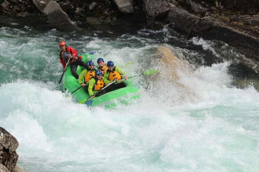 Voss: Thrilling Whitewater Rafting Guided Trip - Who should book this rafting trip?