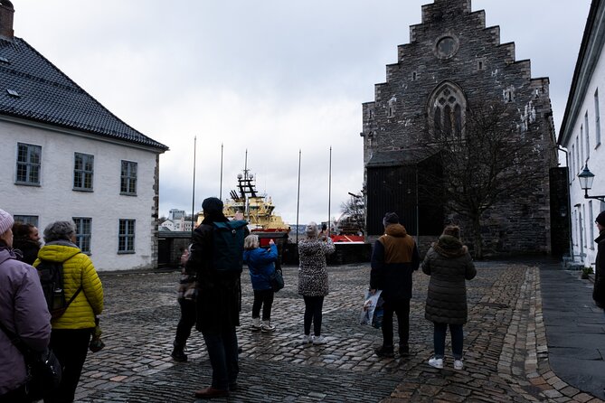 Walking Tour in Bergen of the Past and Present - St. Mary’s Church and a pause in medieval Bergen