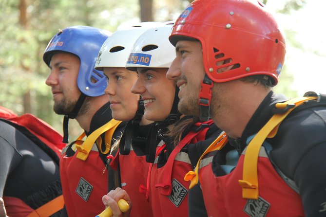 White Water Rafting in Sjoa, Day Trip - Safety first, then the rapids
