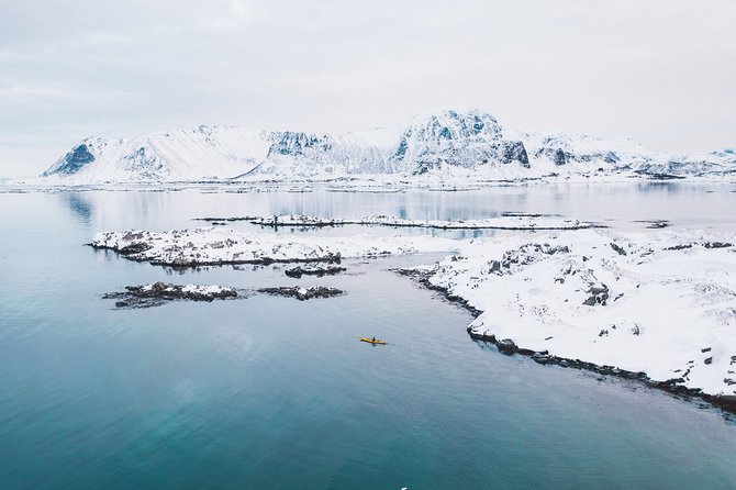 Winter Half Day Kayak Tour - Drysuits make the cold more manageable
